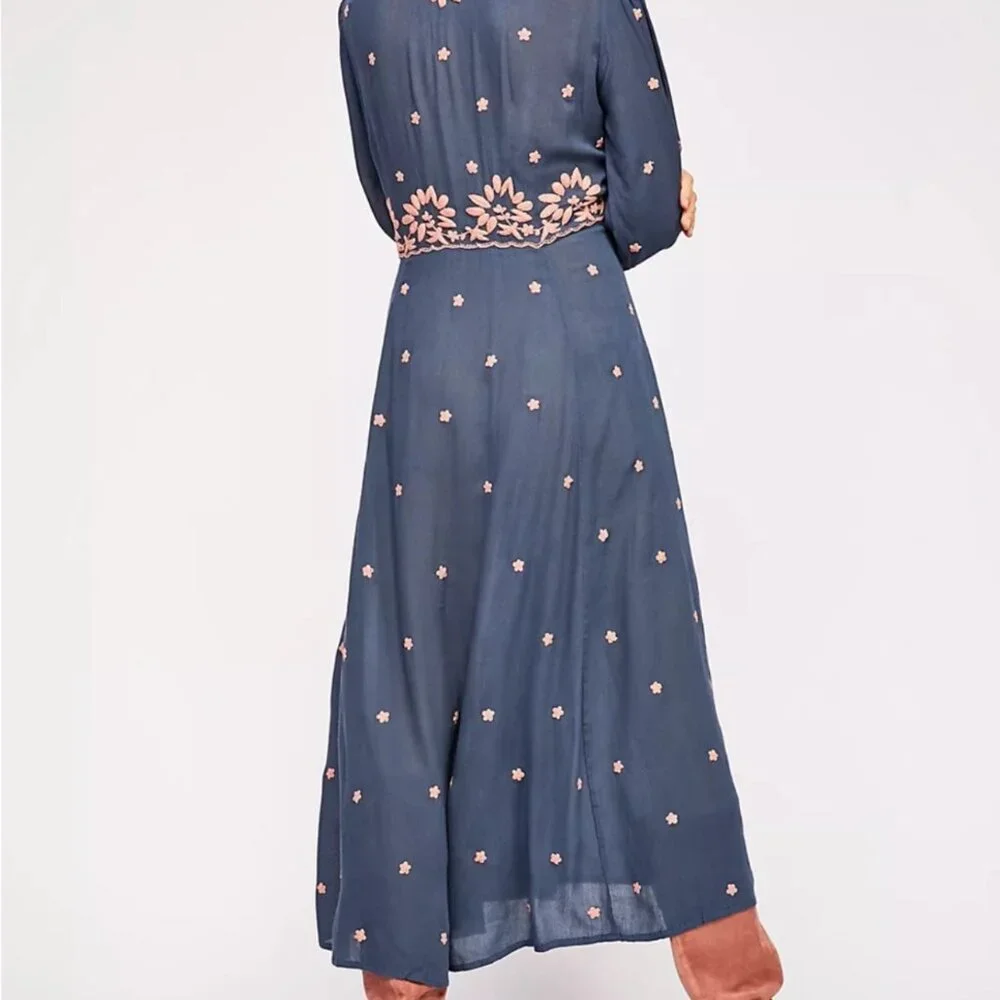 🩵Free People Dress Pink Embroidery V-neck Drawstring Midi Maxi Dress Size Small - Picture 3 of 8